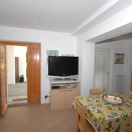 Pozzo Al Moro شقة *